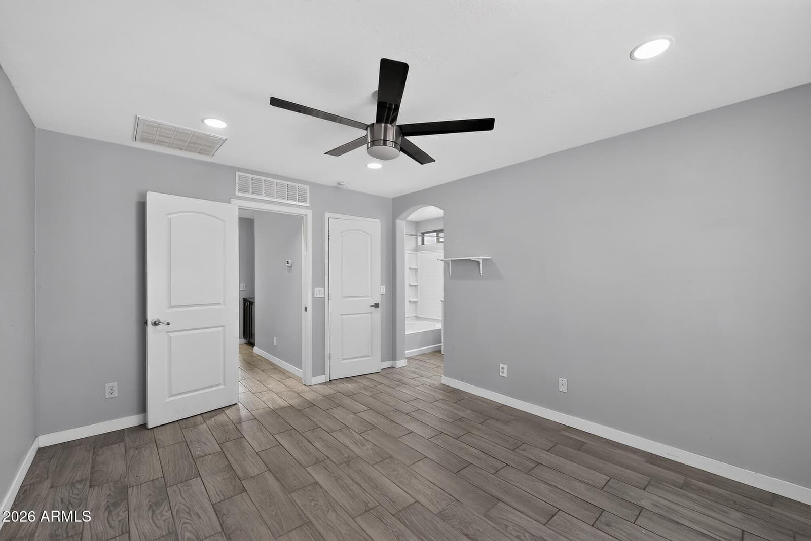 2015 N 77th Lane, Phoenix, AZ 85035 — photo 19 of 27