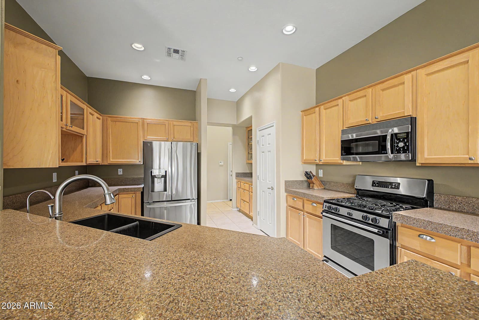 42008 N Anthem Springs Road, Anthem, AZ 85086 — photo 10 of 37