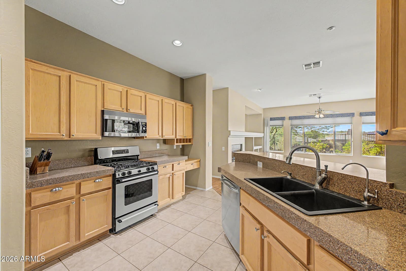 42008 N Anthem Springs Road, Anthem, AZ 85086 — photo 13 of 37