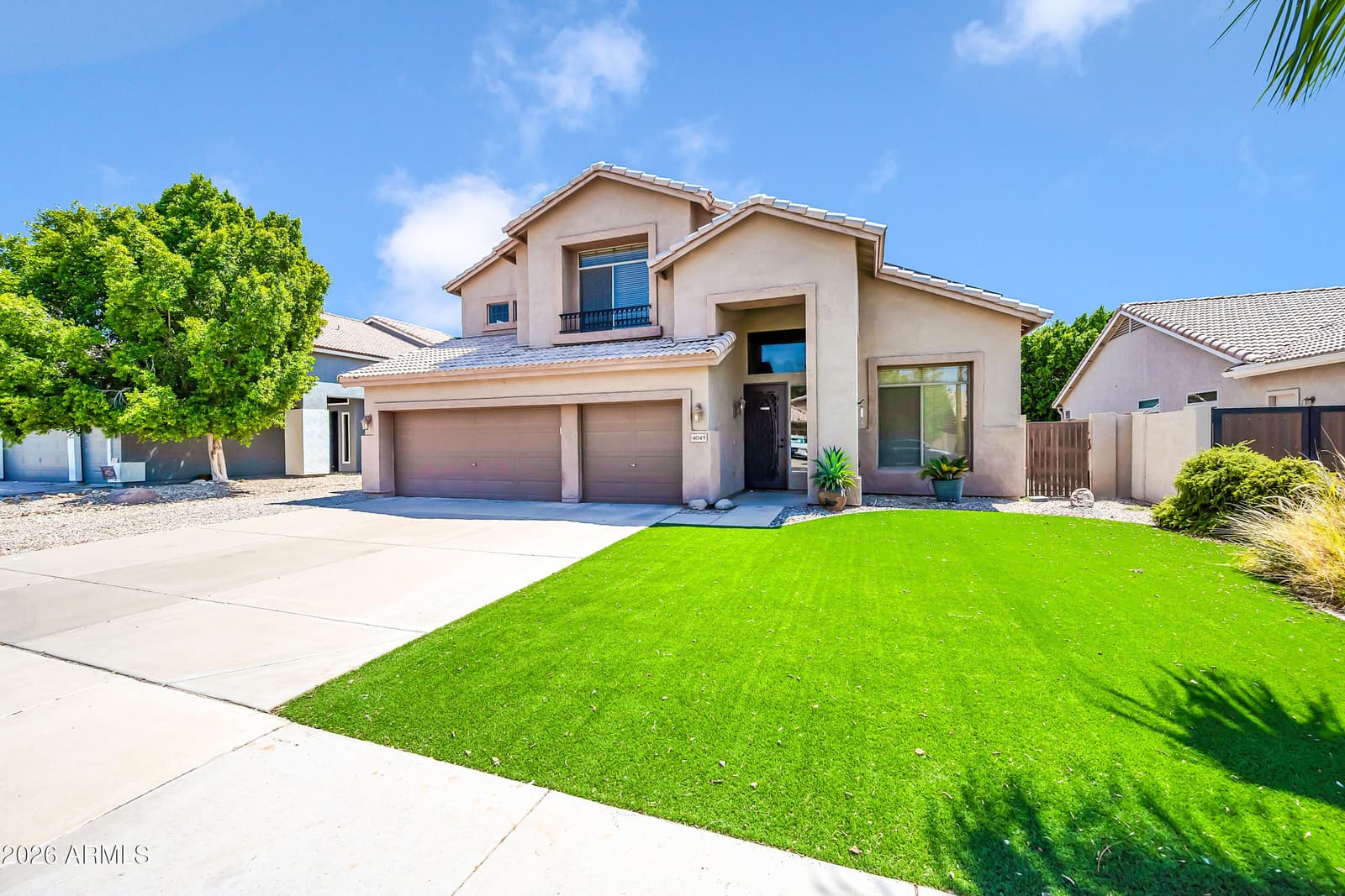 4049 E Aspen Way, Gilbert, AZ 85234 — photo 1 of 49