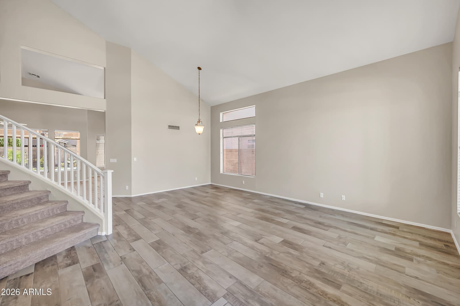 4049 E Aspen Way, Gilbert, AZ 85234 — photo 5 of 49