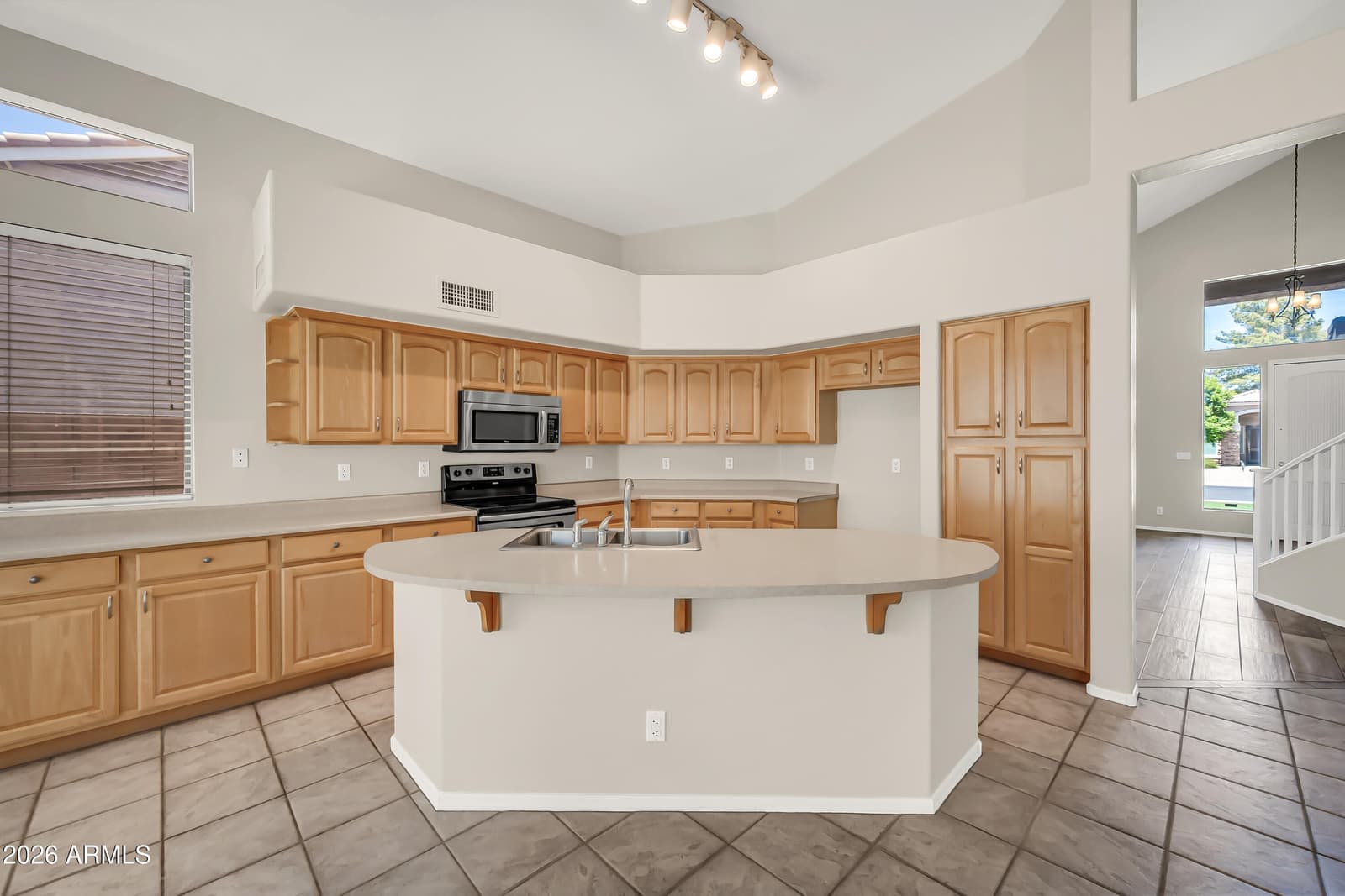 4049 E Aspen Way, Gilbert, AZ 85234 — photo 13 of 49