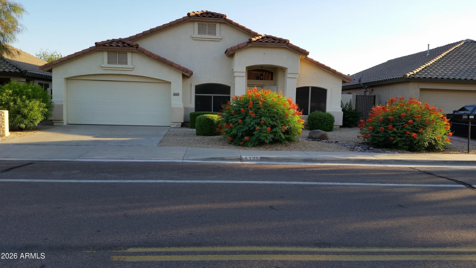 15325 W Honeysuckle Lane, Surprise, AZ 85374 — photo 2 of 26