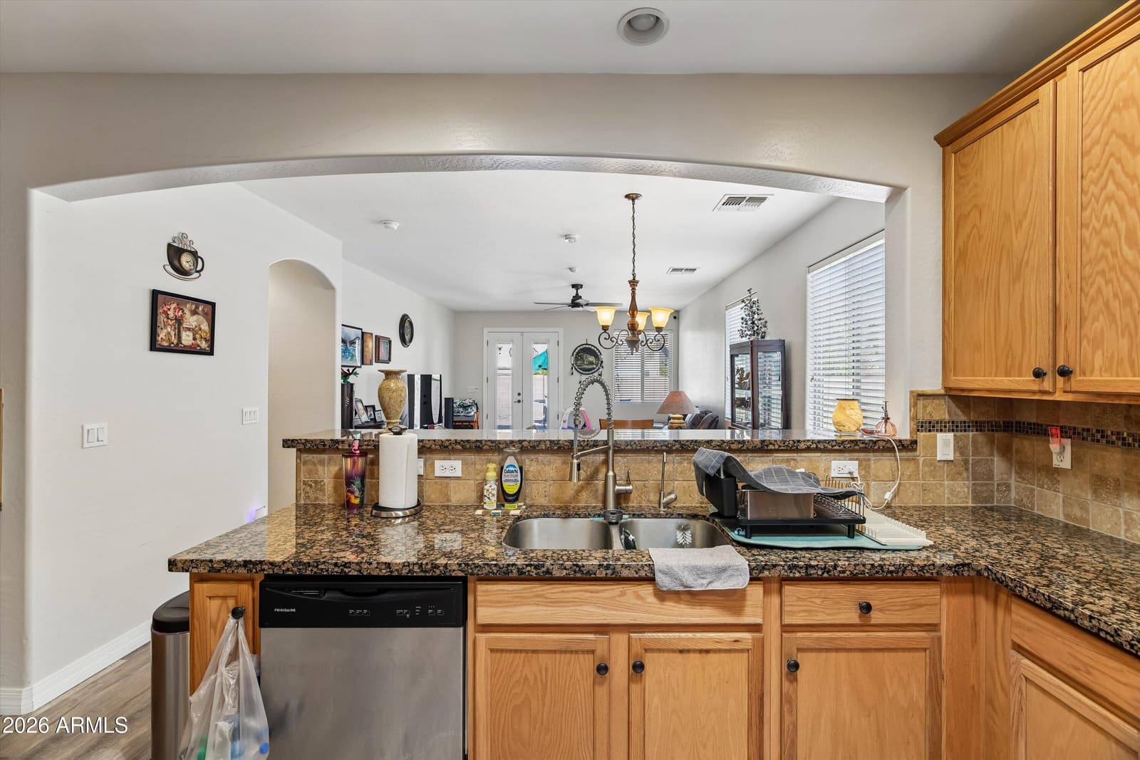 910 E Crimm Road, San Tan Valley, AZ 85143 — photo 15 of 45