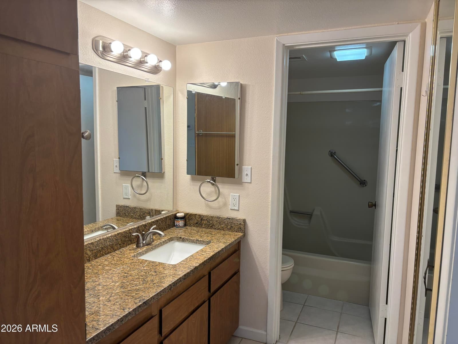 3033 E Devonshire Avenue 2017, Phoenix, AZ 85016 — photo 11 of 17