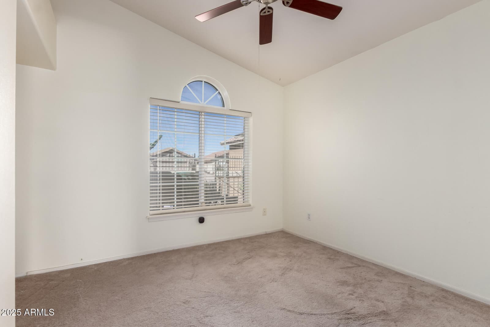 2130 N Sweetwater Drive, Casa Grande, AZ 85122 — photo 8 of 27