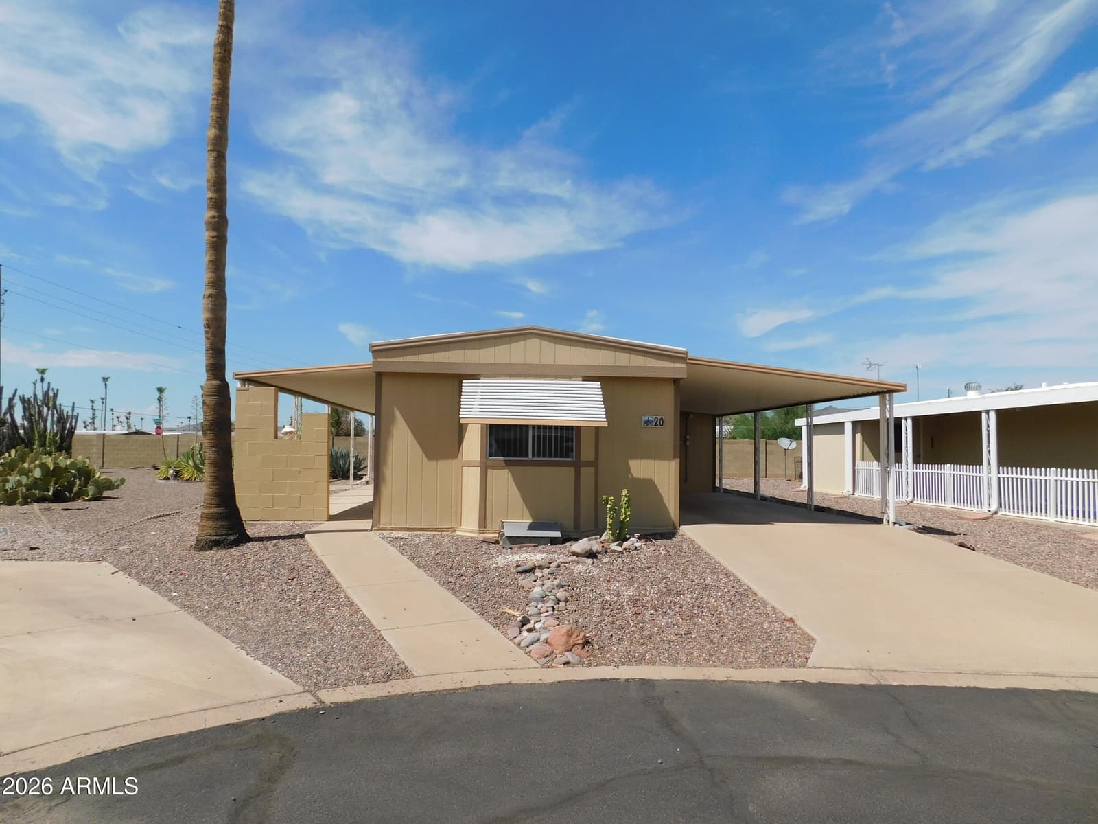 53 N Mountain Road 20, Apache Junction, AZ 85120 — photo 1 of 12