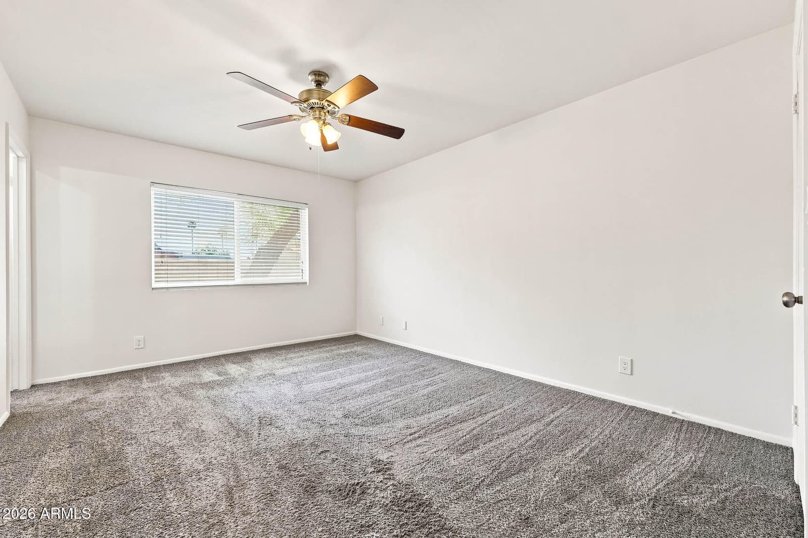 1041 W Kilarea Avenue, Mesa, AZ 85210 — photo 20 of 39