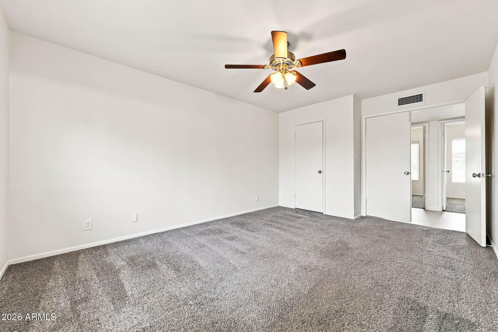 1041 W Kilarea Avenue, Mesa, AZ 85210 — photo 23 of 39