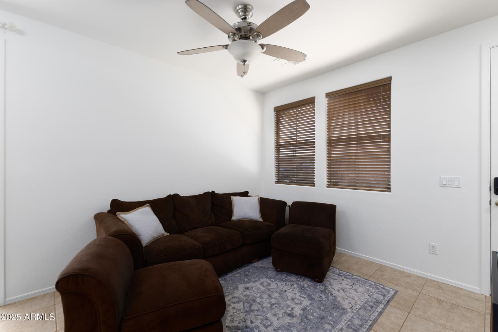 451 S Hawes Road 53, Mesa, AZ 85208 — photo 6 of 37