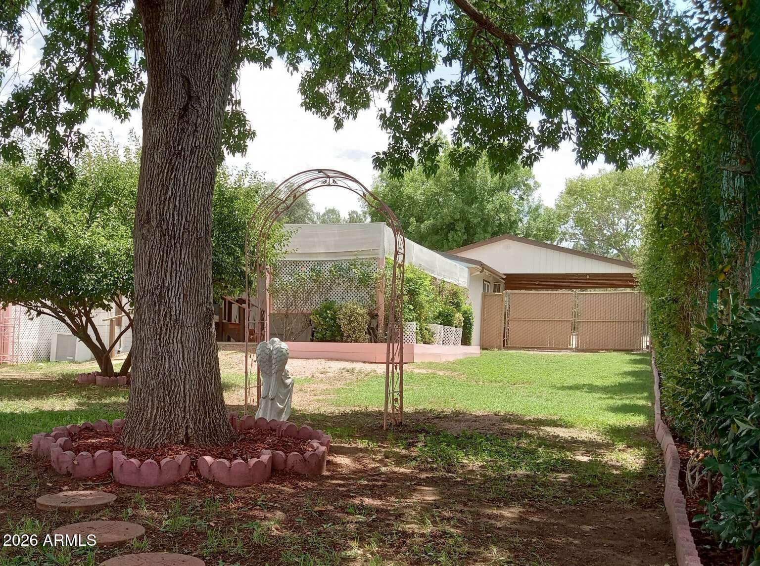 300 E Phoenix Street, Payson, AZ 85541 — photo 35 of 38