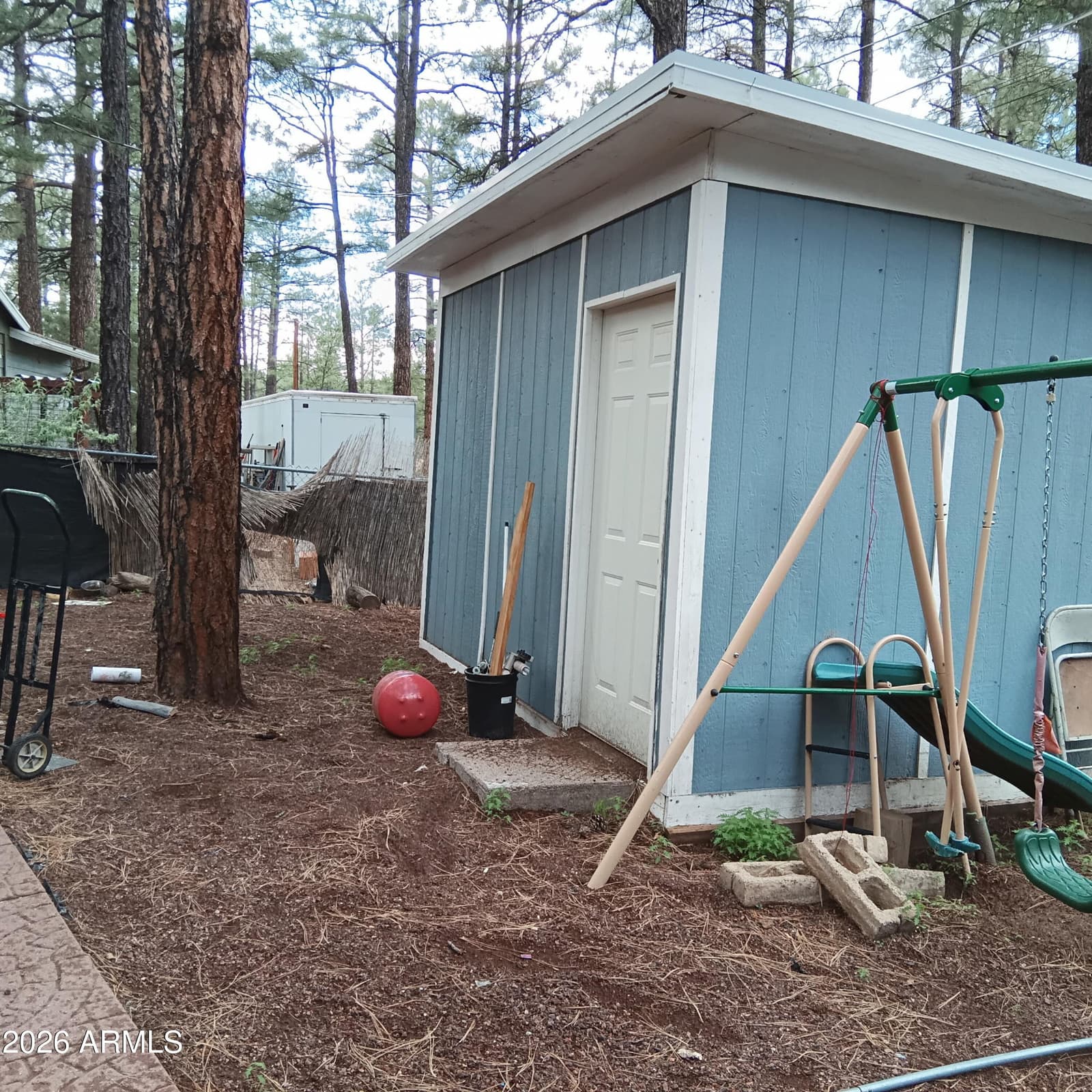981 N 44th Circle, Show Low, AZ 85901 — photo 10 of 12