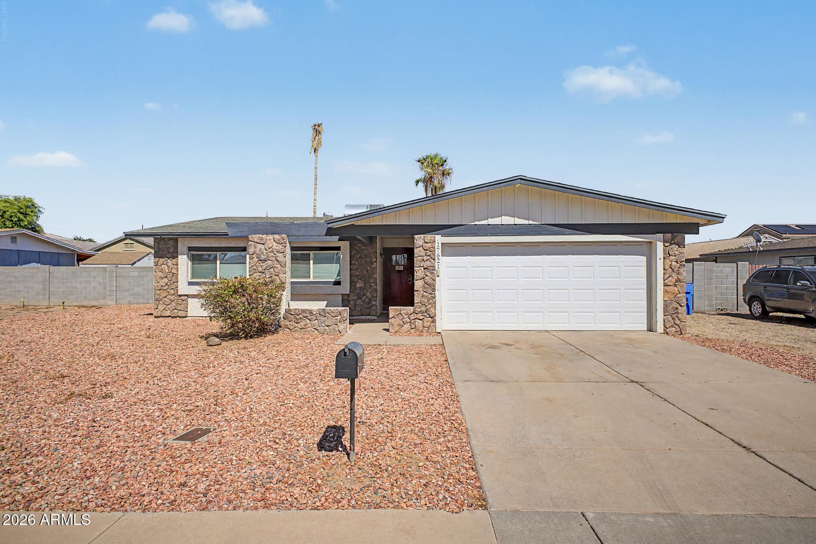 17621 N 18th Drive, Phoenix, AZ 85023 — photo 1 of 37