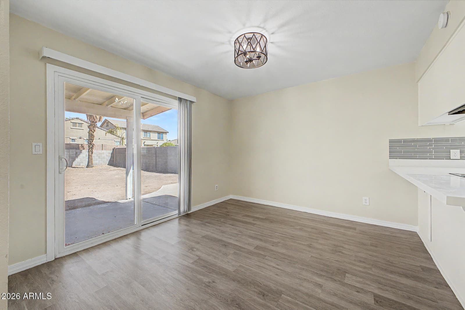 17621 N 18th Drive, Phoenix, AZ 85023 — photo 11 of 37