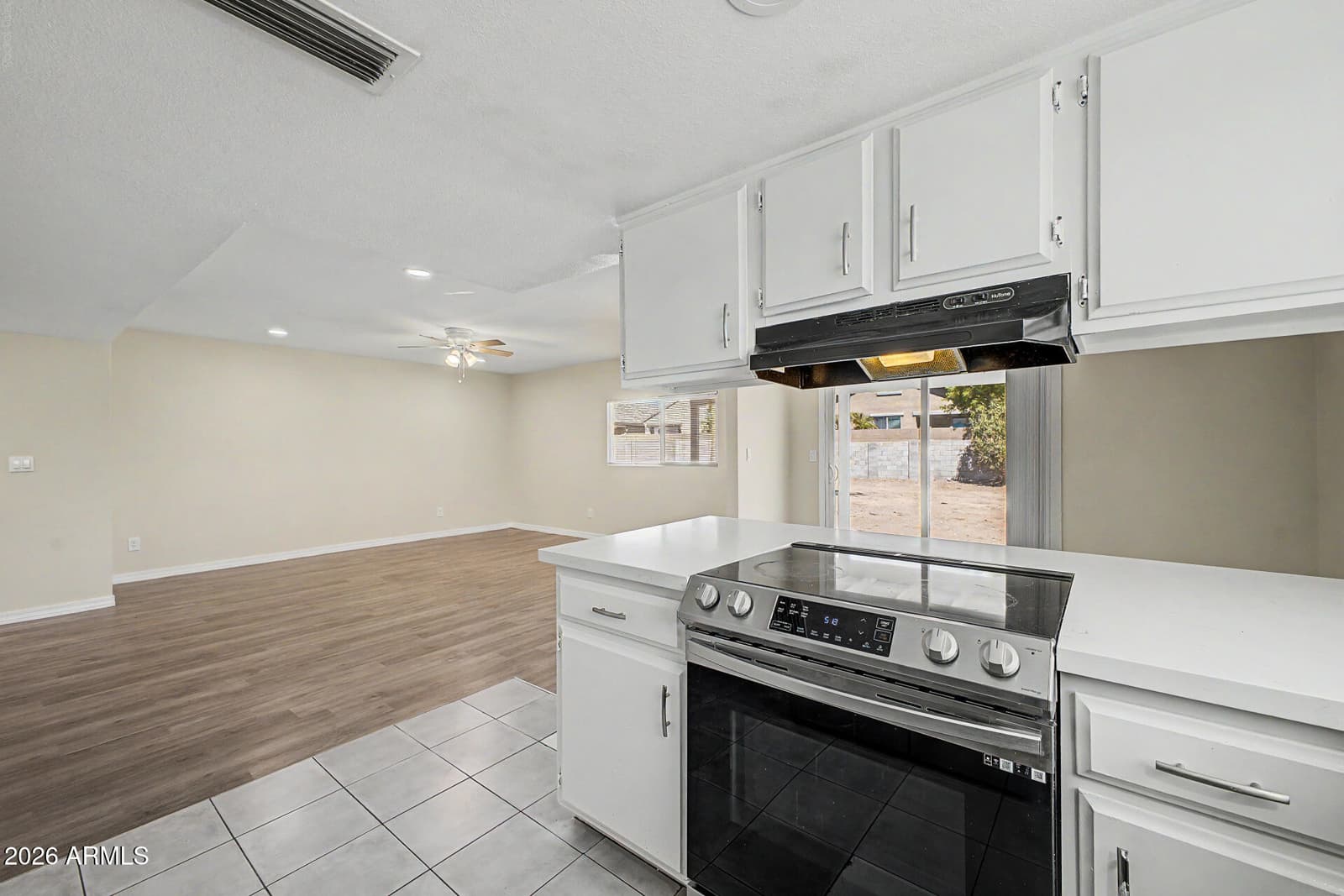 17621 N 18th Drive, Phoenix, AZ 85023 — photo 16 of 37