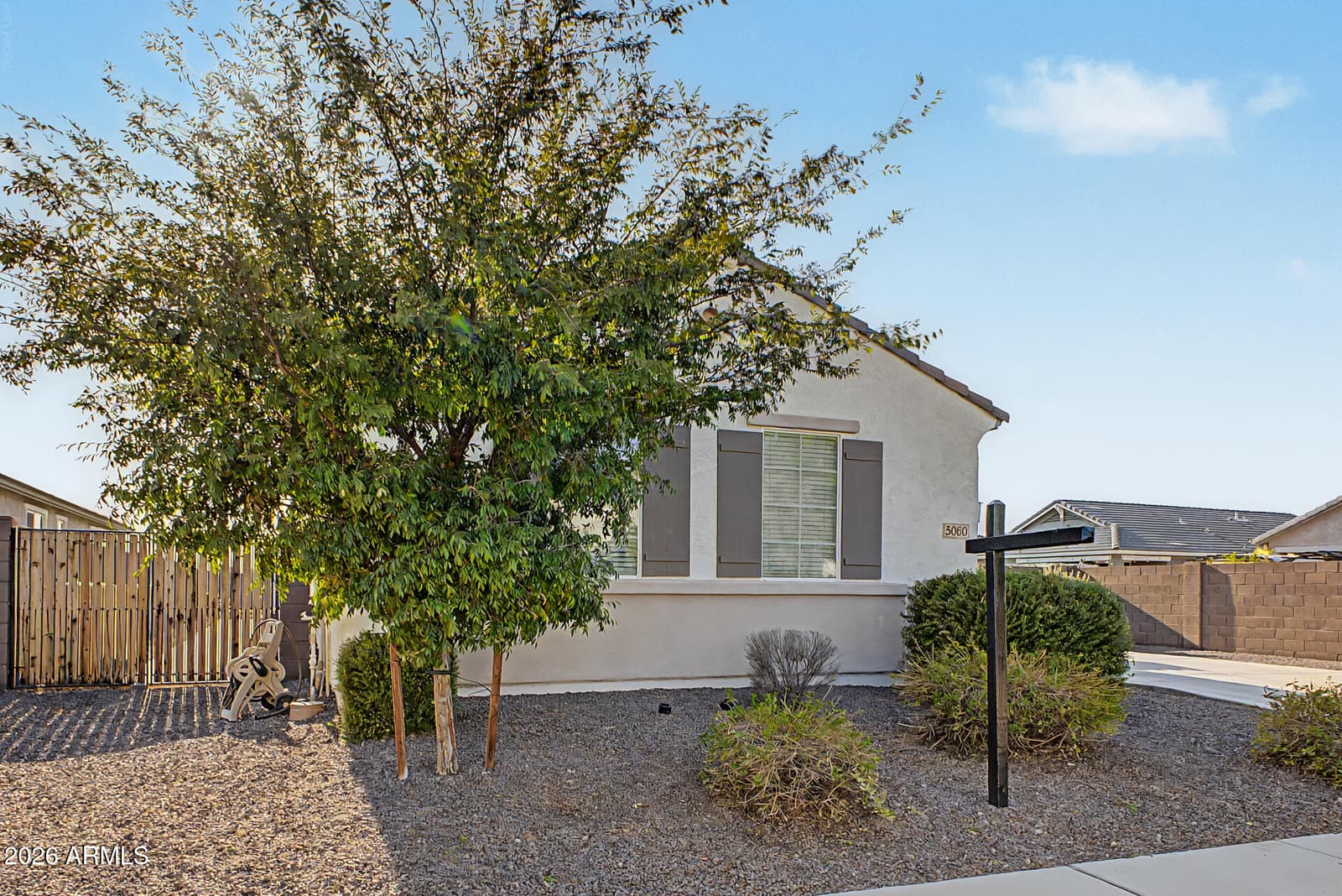 5060 N 84th Drive, Glendale, AZ 85305 — photo 4 of 42