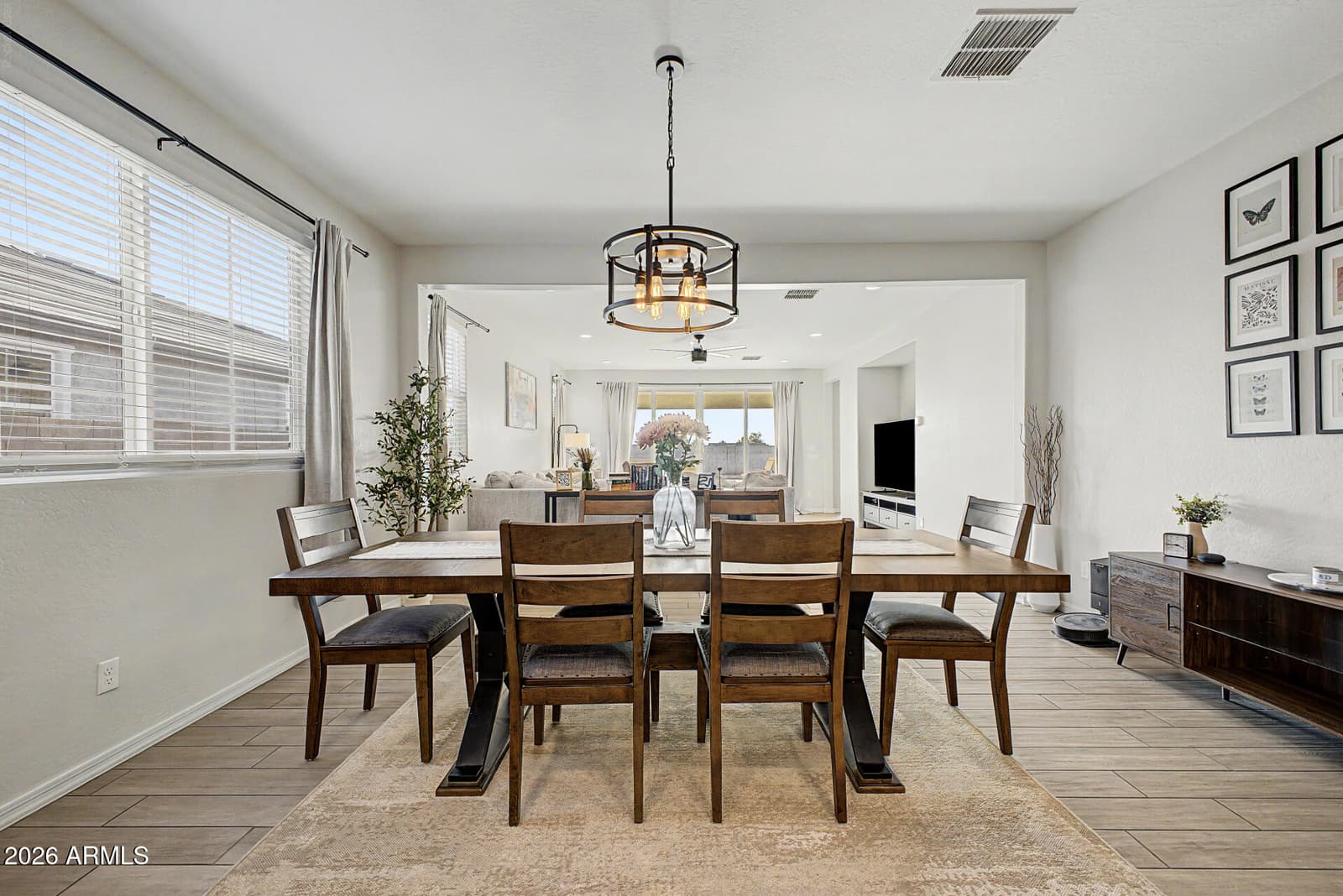 5060 N 84th Drive, Glendale, AZ 85305 — photo 12 of 42