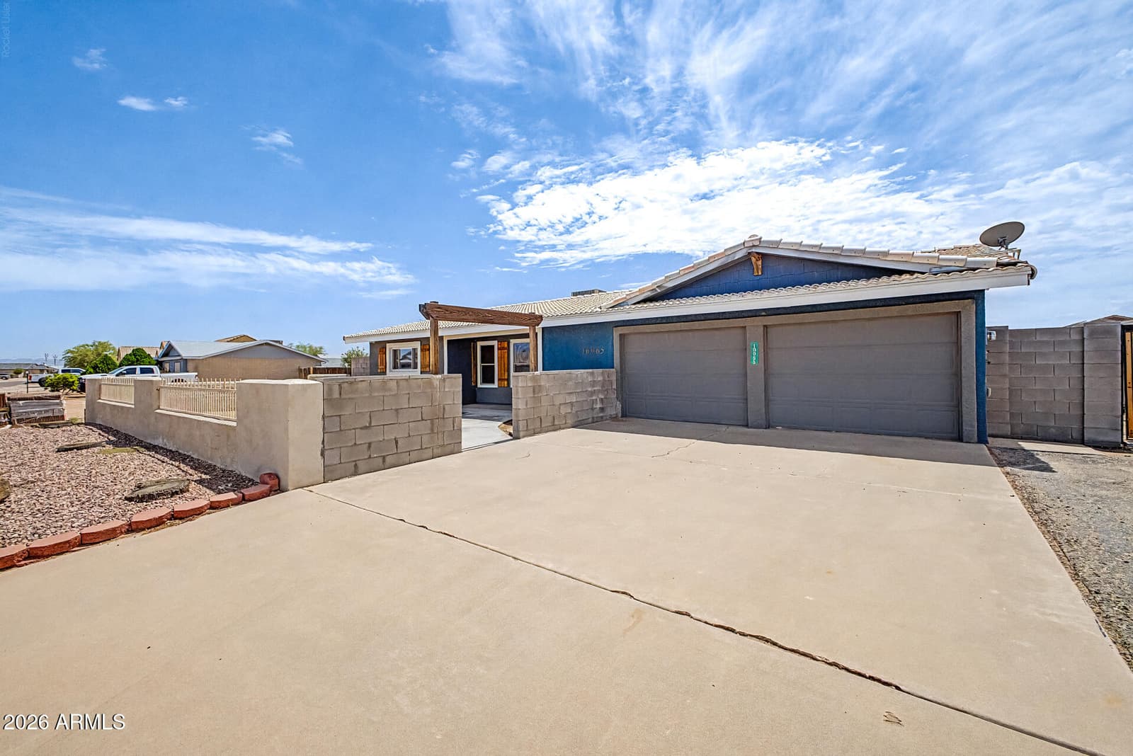 10065 W Heather Drive, Arizona City, AZ 85123 — photo 3 of 41