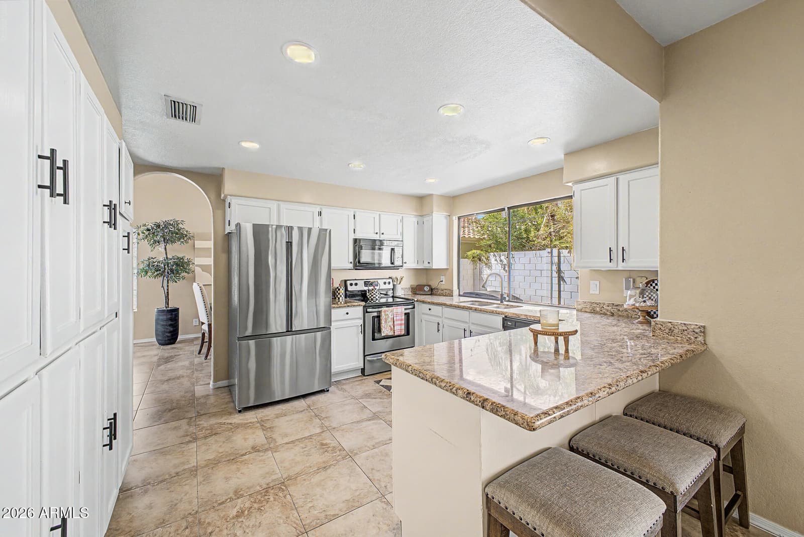 9152 E Jenan Drive, Scottsdale, AZ 85260 — photo 16 of 39