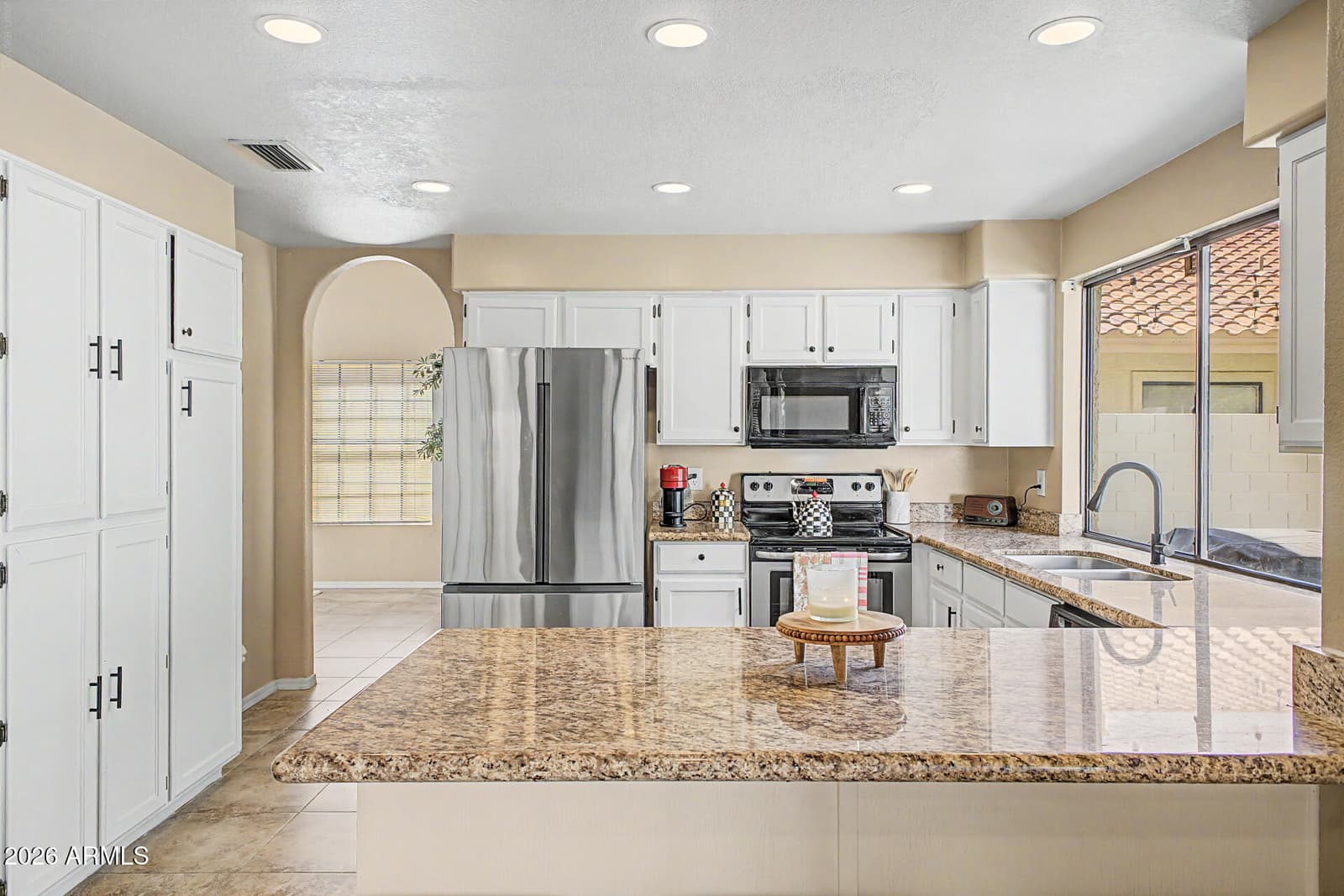 9152 E Jenan Drive, Scottsdale, AZ 85260 — photo 17 of 39