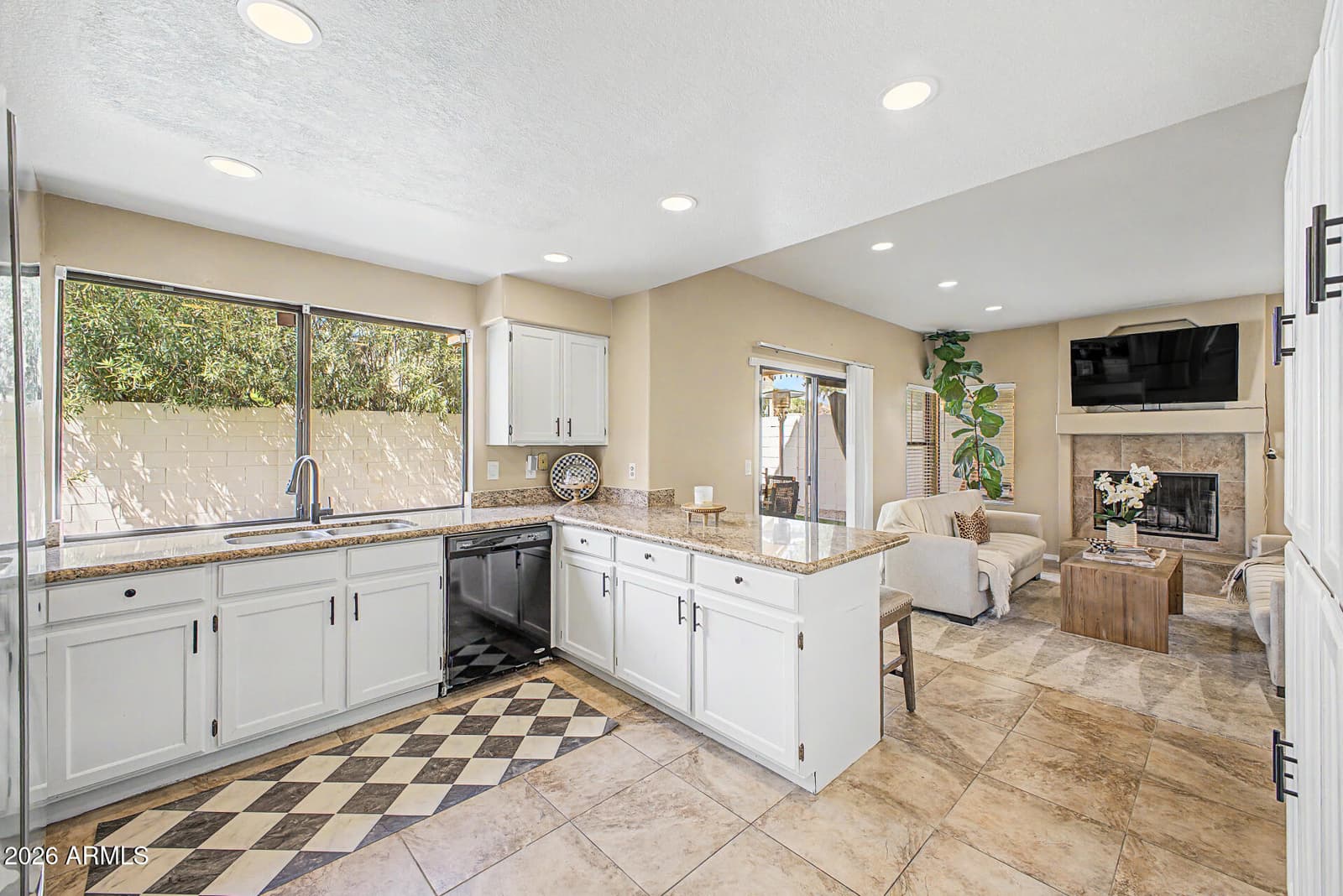 9152 E Jenan Drive, Scottsdale, AZ 85260 — photo 18 of 39