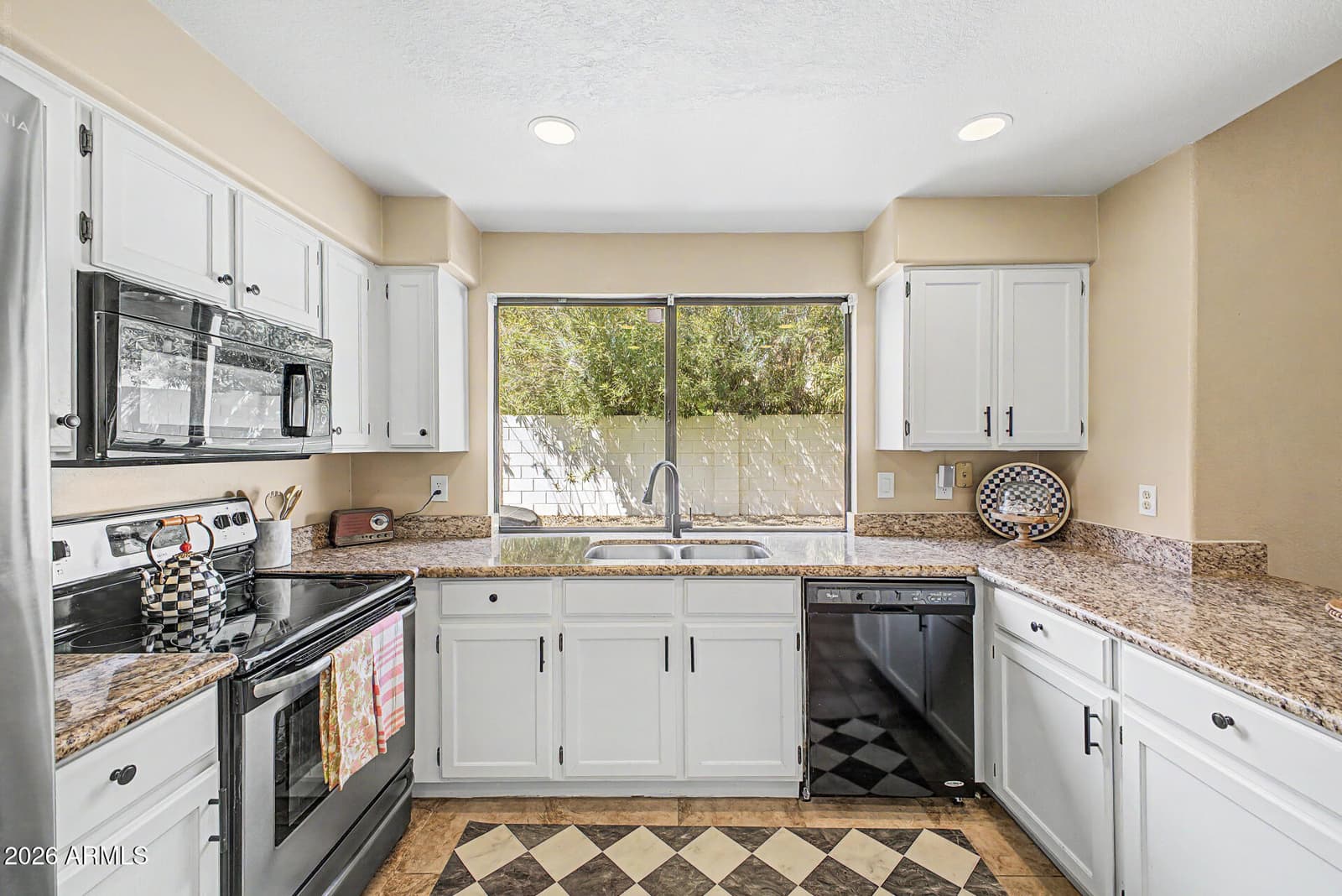 9152 E Jenan Drive, Scottsdale, AZ 85260 — photo 19 of 39