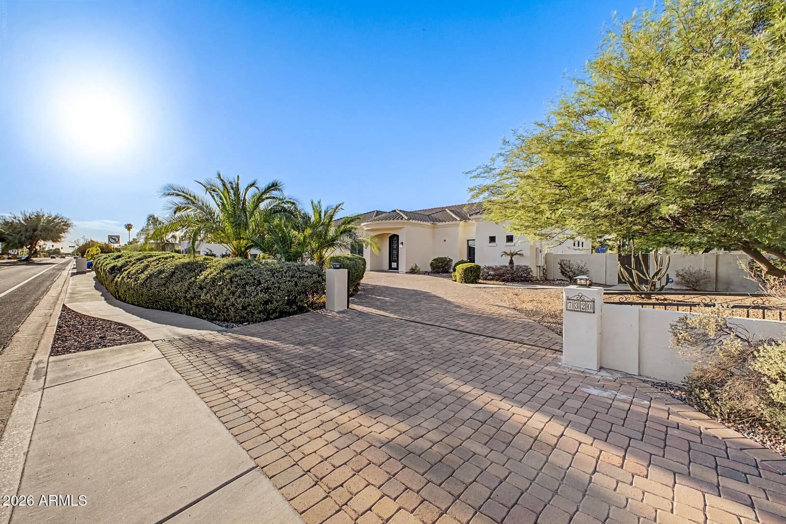 7320 E Sweetwater Avenue, Scottsdale, AZ 85260 — photo 8 of 95