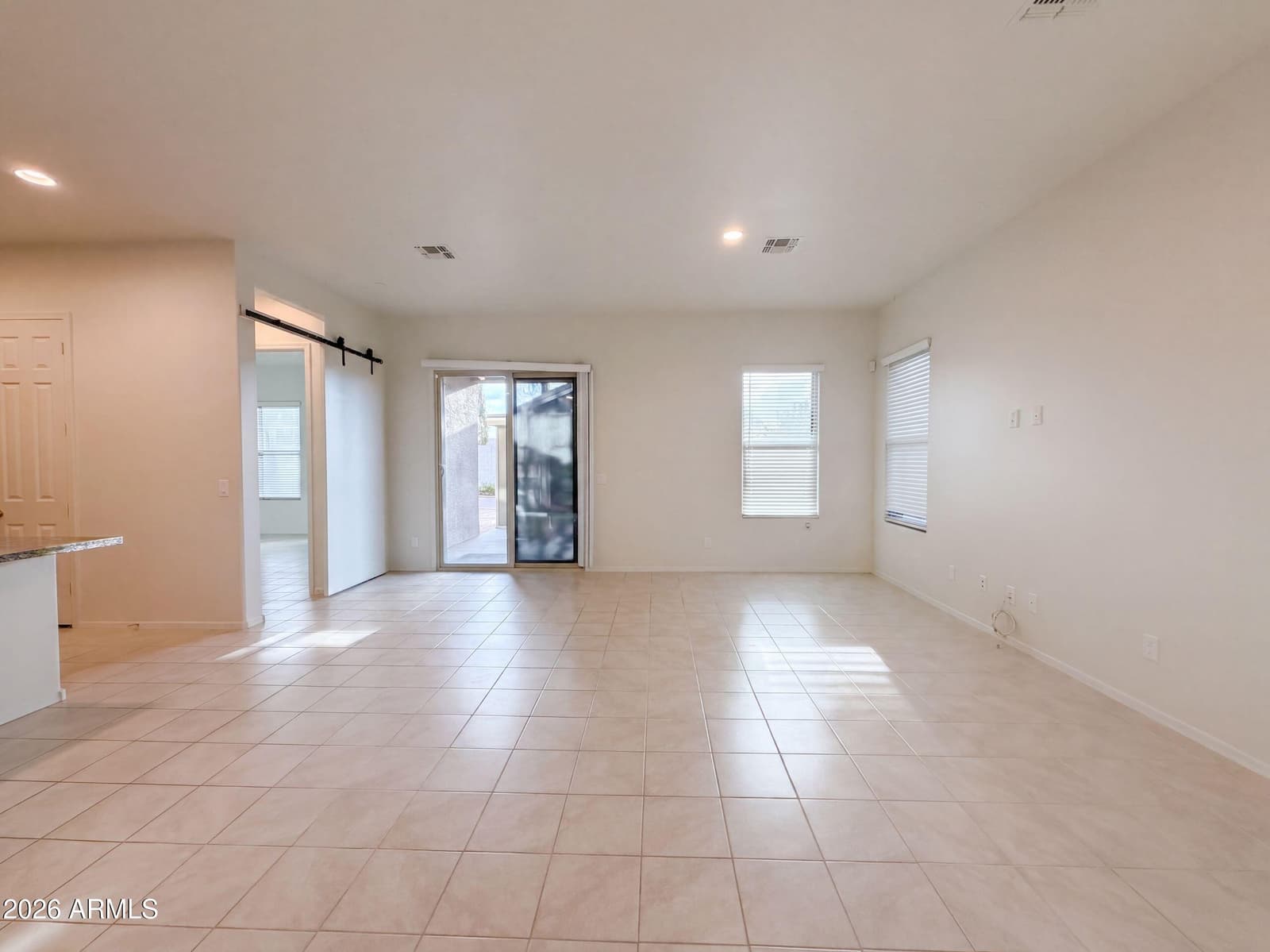 13706 N 144th Drive, Surprise, AZ 85379 — photo 3 of 33