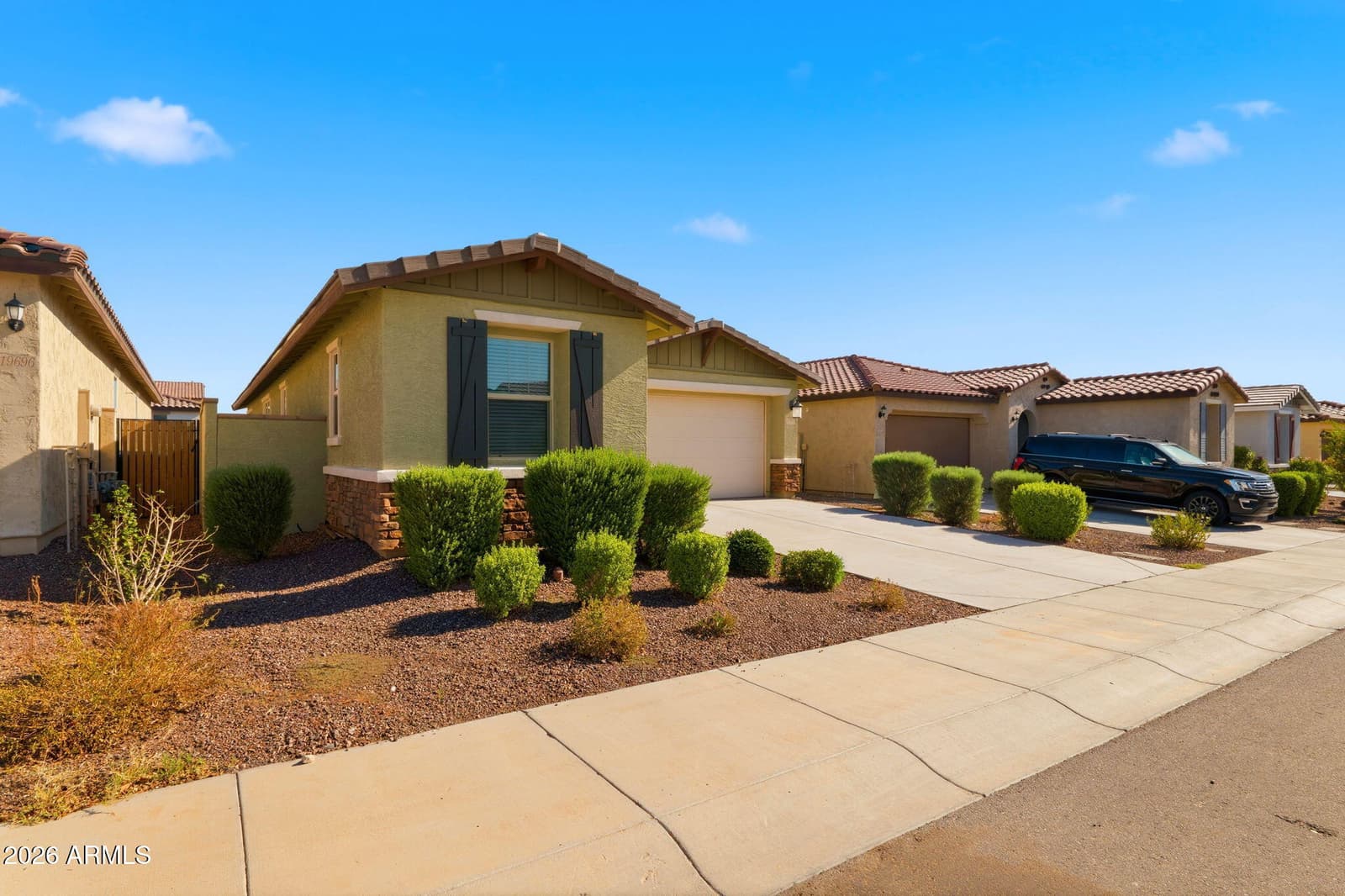 19692 W Roma Avenue, Litchfield Park, AZ 85340 — photo 8 of 41