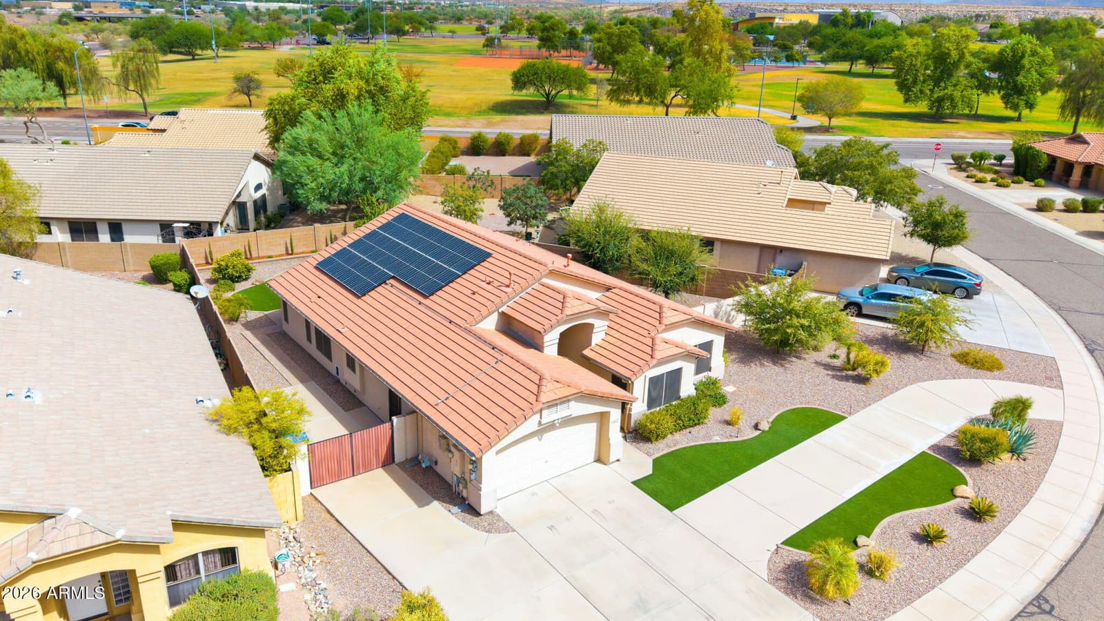 3416 W Patrick Lane, Phoenix, AZ 85027 — photo 5 of 61