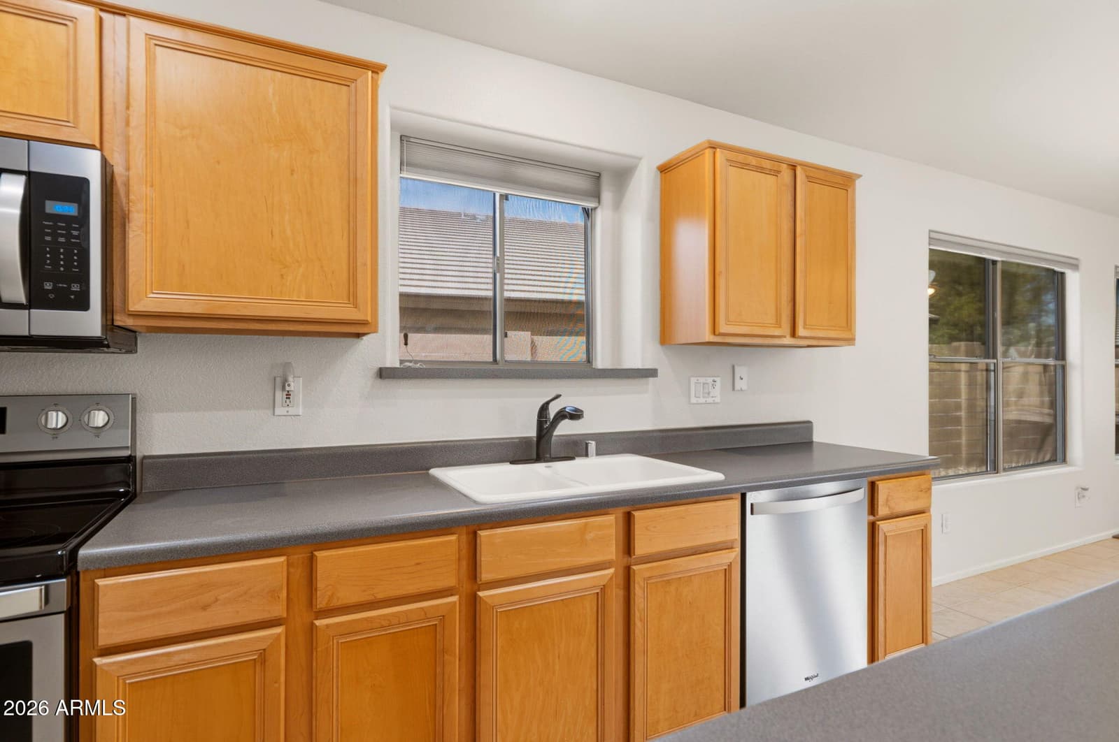 3416 W Patrick Lane, Phoenix, AZ 85027 — photo 28 of 61