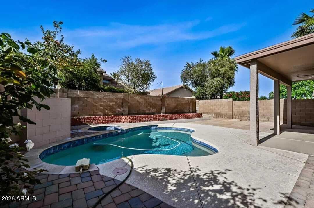 3222 E Wickieup Lane, Phoenix, AZ 85050 — photo 27 of 32