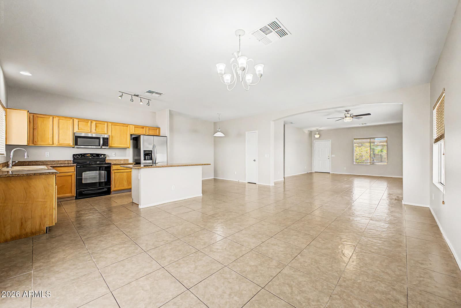 12222 W Dreyfus Drive, El Mirage, AZ 85335 — photo 11 of 34
