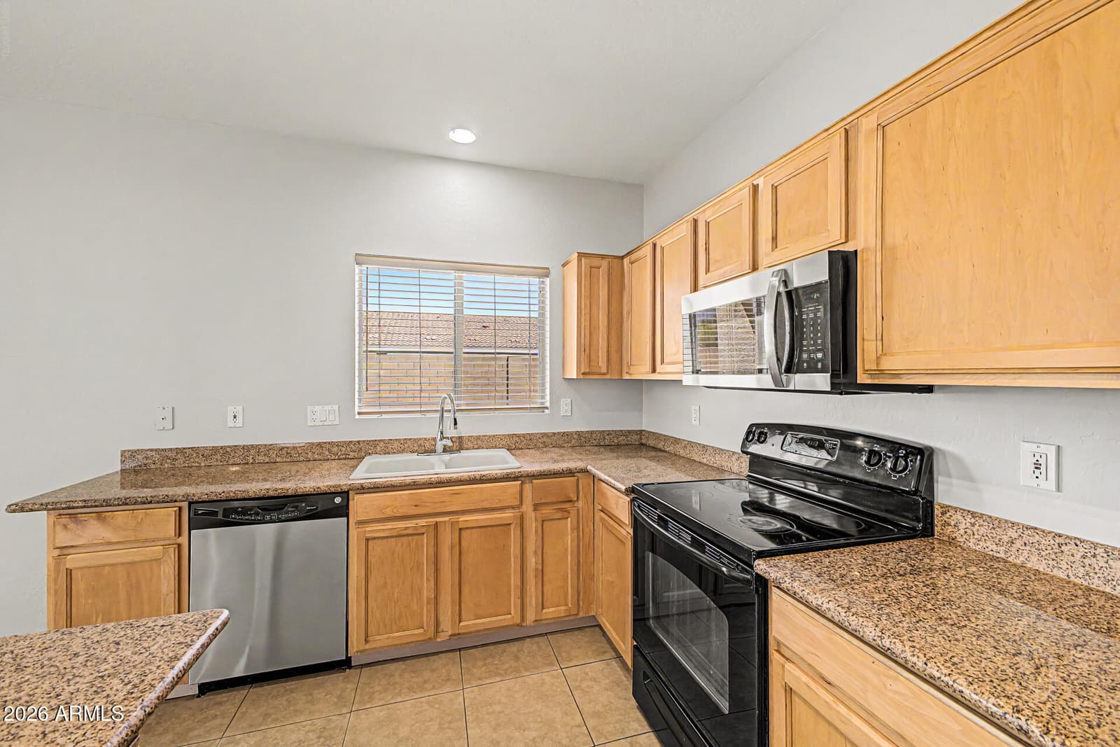 12222 W Dreyfus Drive, El Mirage, AZ 85335 — photo 14 of 34