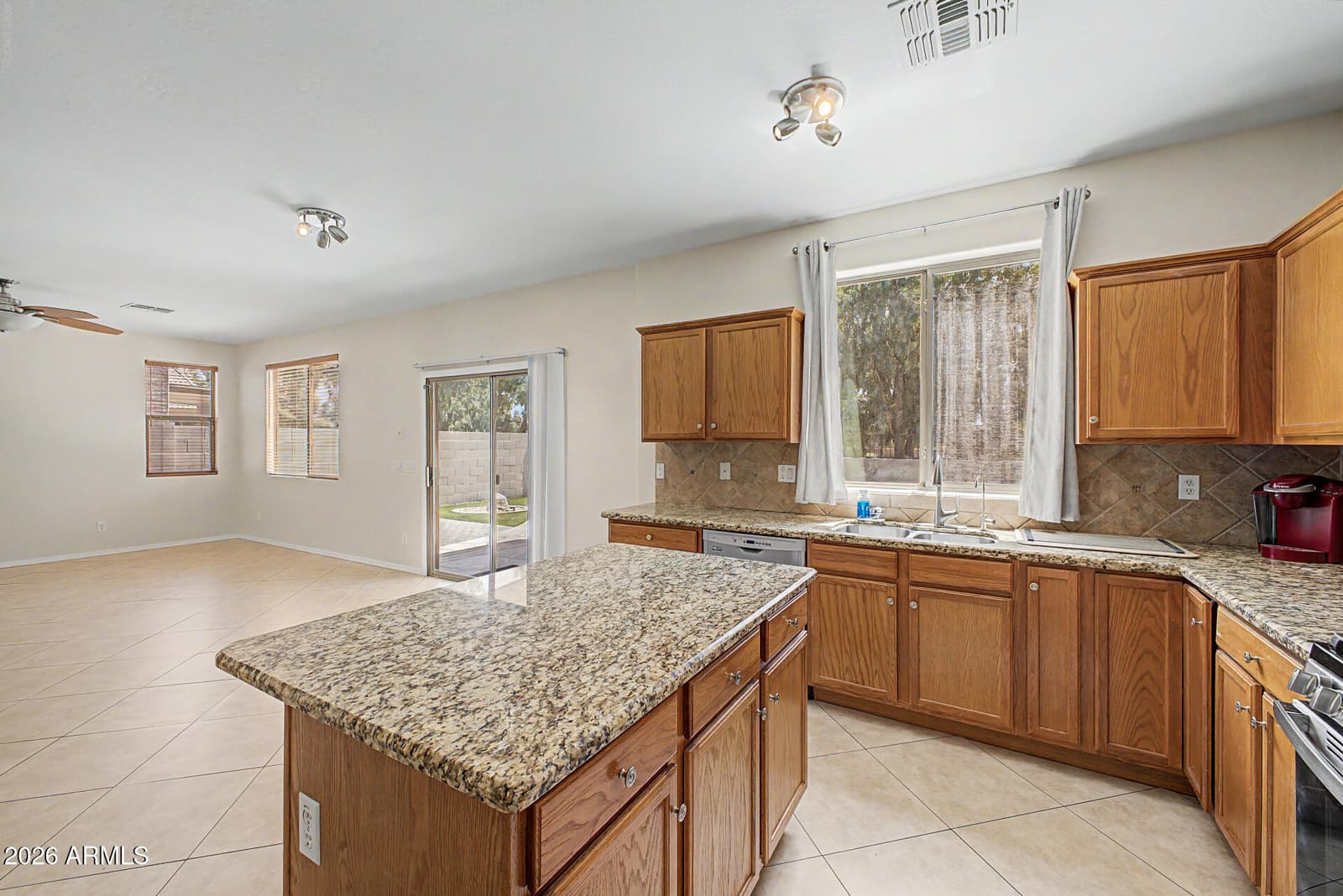 17243 W Lundberg Street, Surprise, AZ 85388 — photo 13 of 32