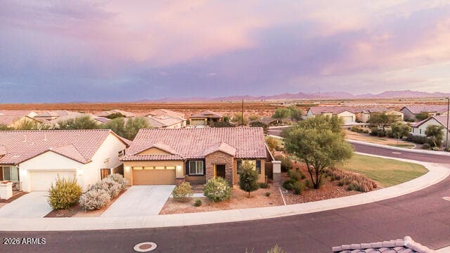 18131 W Redwood Lane, Goodyear, AZ 85338 — photo 8 of 80