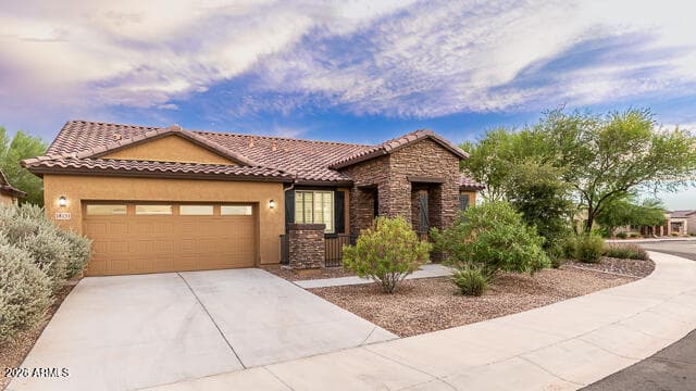 18131 W Redwood Lane, Goodyear, AZ 85338 — photo 3 of 80