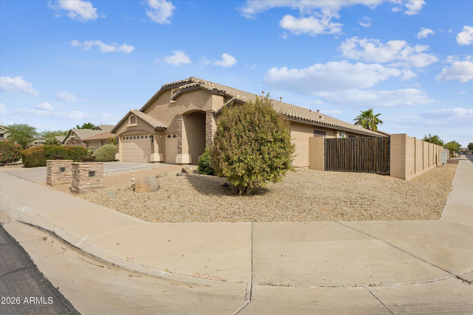41740 W Parkhill Court, Maricopa, AZ 85138 — photo 7 of 42