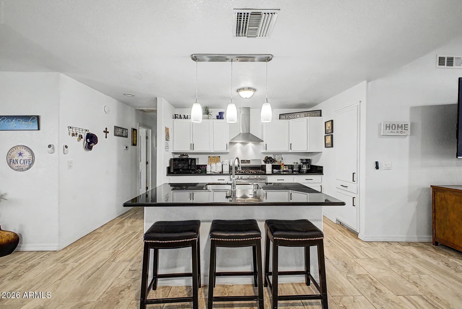 1048 W Heather Drive, Mesa, AZ 85201 — photo 10 of 28