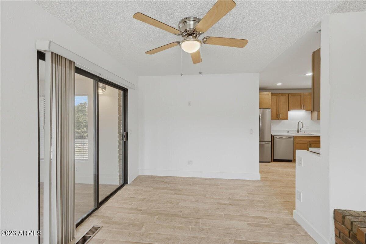 606 N Cochise Drive, Dewey, AZ 86327 — photo 6 of 35