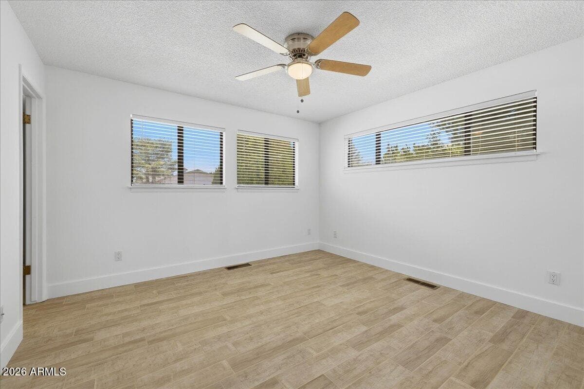 606 N Cochise Drive, Dewey, AZ 86327 — photo 10 of 35
