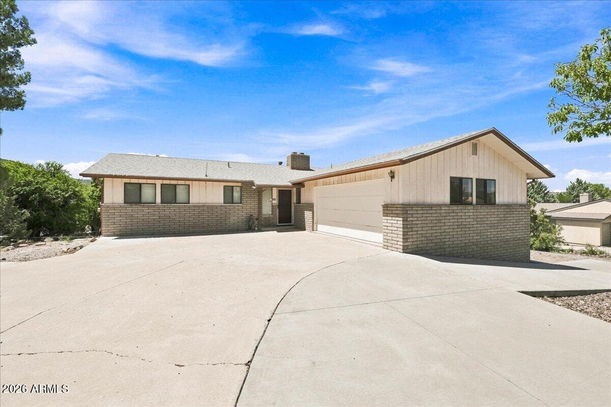 606 N Cochise Drive, Dewey, AZ 86327 — photo 17 of 35