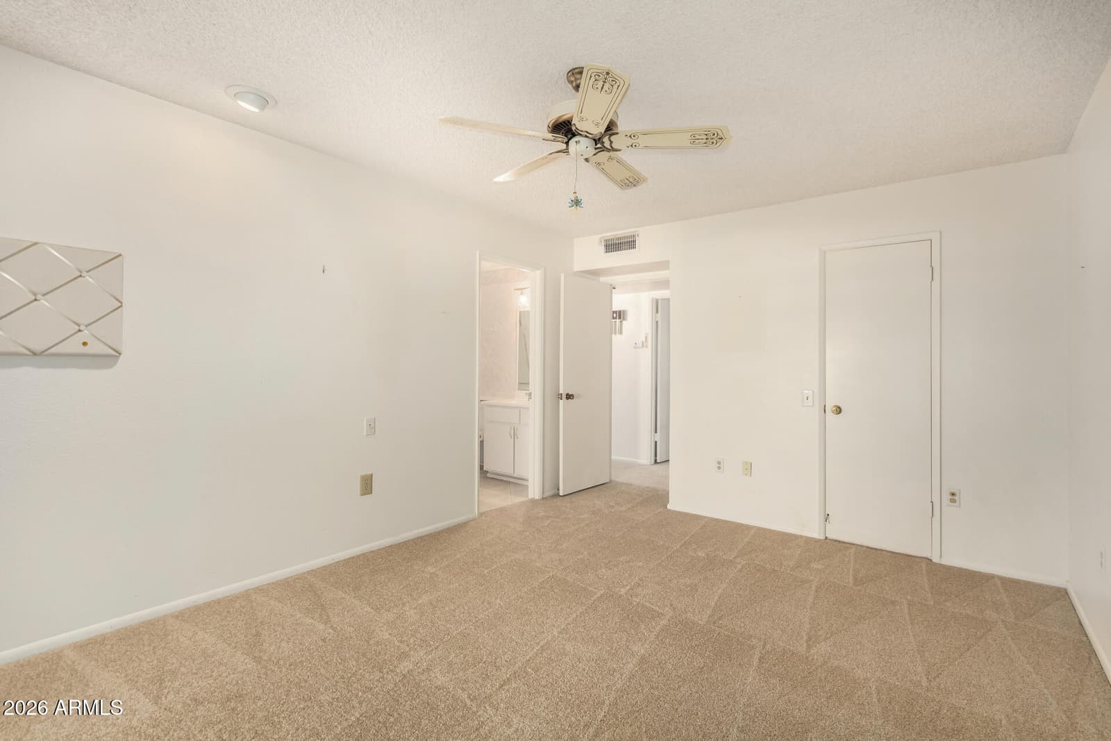 13219 N 99th Drive, Sun City, AZ 85351 — photo 11 of 40