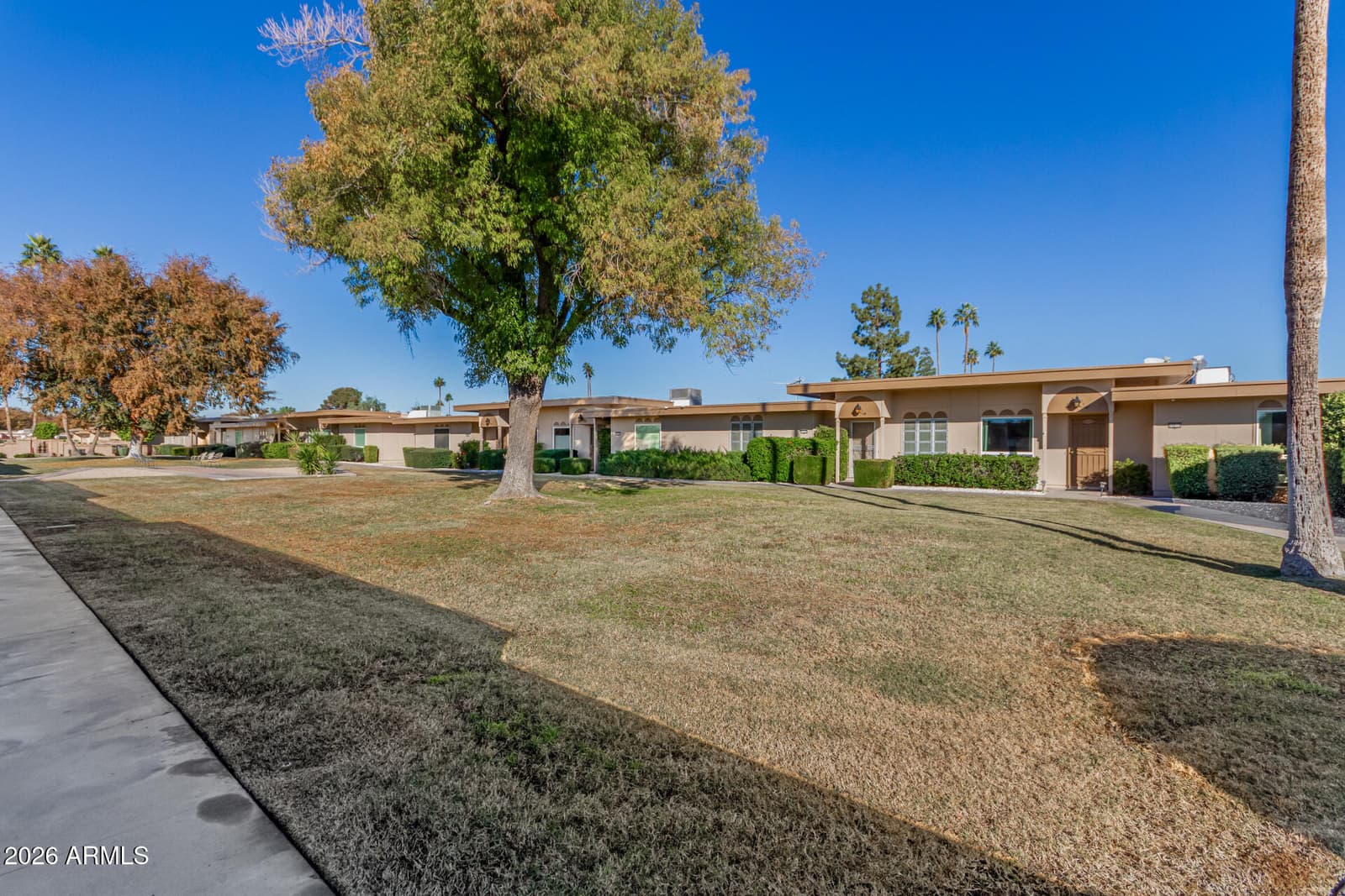 13219 N 99th Drive, Sun City, AZ 85351 — photo 27 of 40