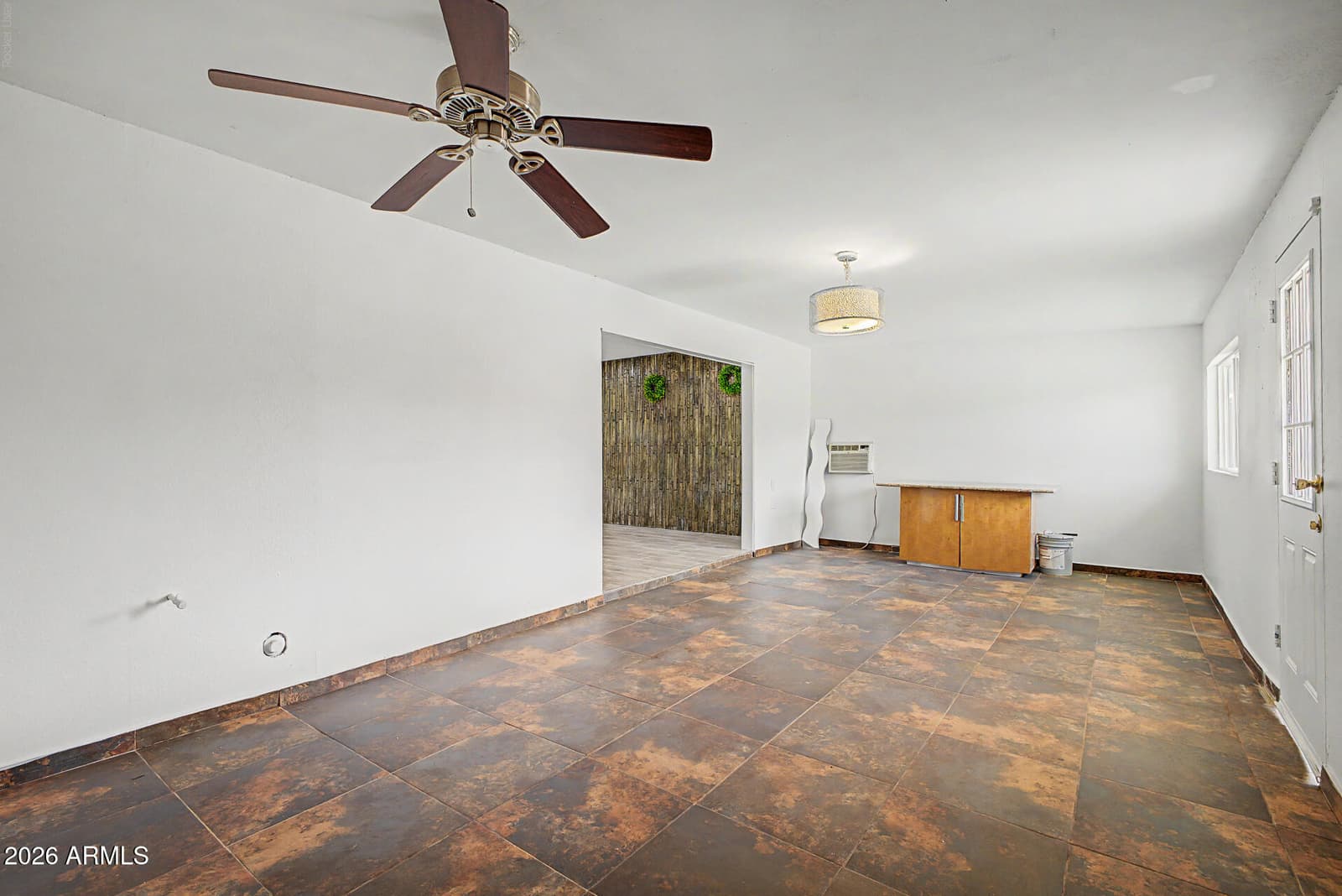 2025 W Mobile Lane, Phoenix, AZ 85041 — photo 20 of 37