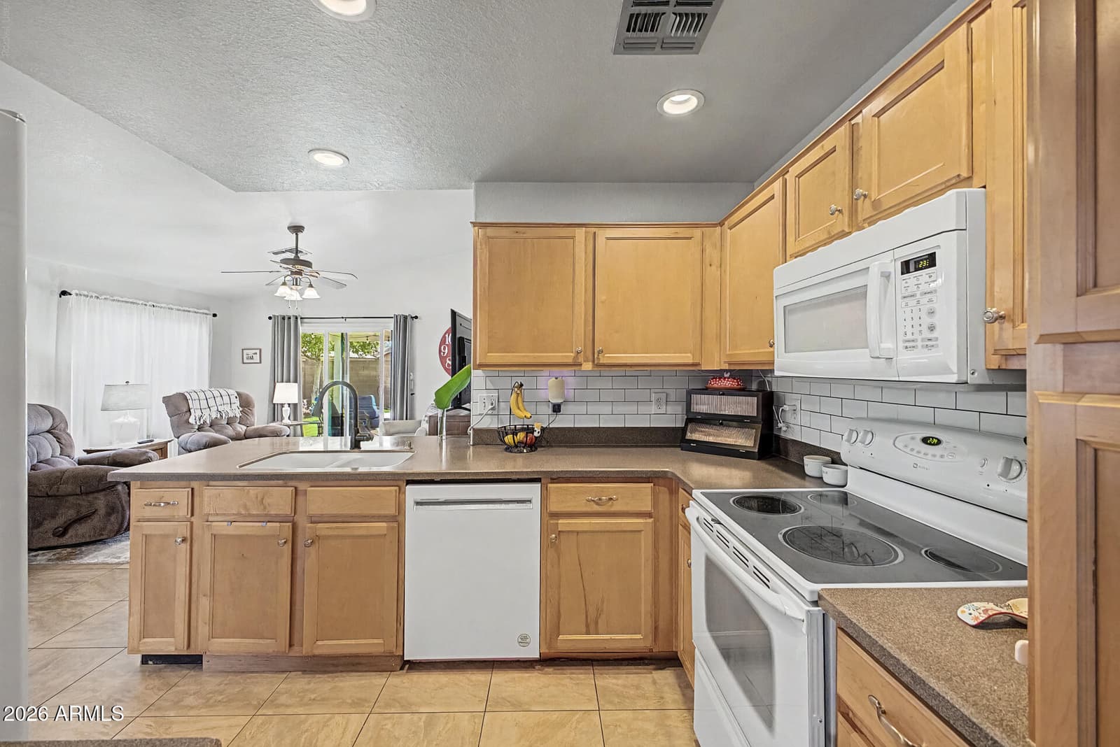 8661 E Crescent Avenue, Mesa, AZ 85208 — photo 11 of 24