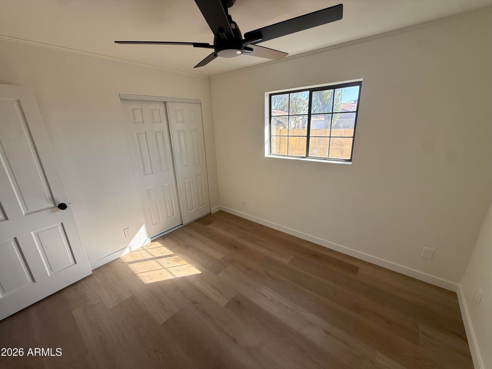 3946 W Northview Avenue, Phoenix, AZ 85051 — photo 5 of 11