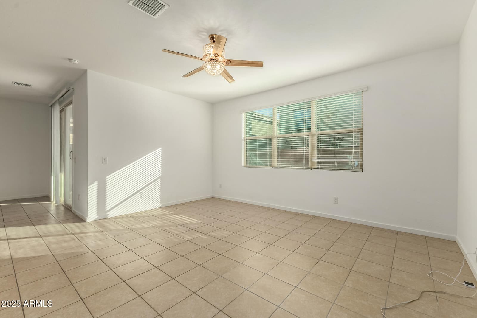 14161 W Voltaire Street, Surprise, AZ 85379 — photo 15 of 43