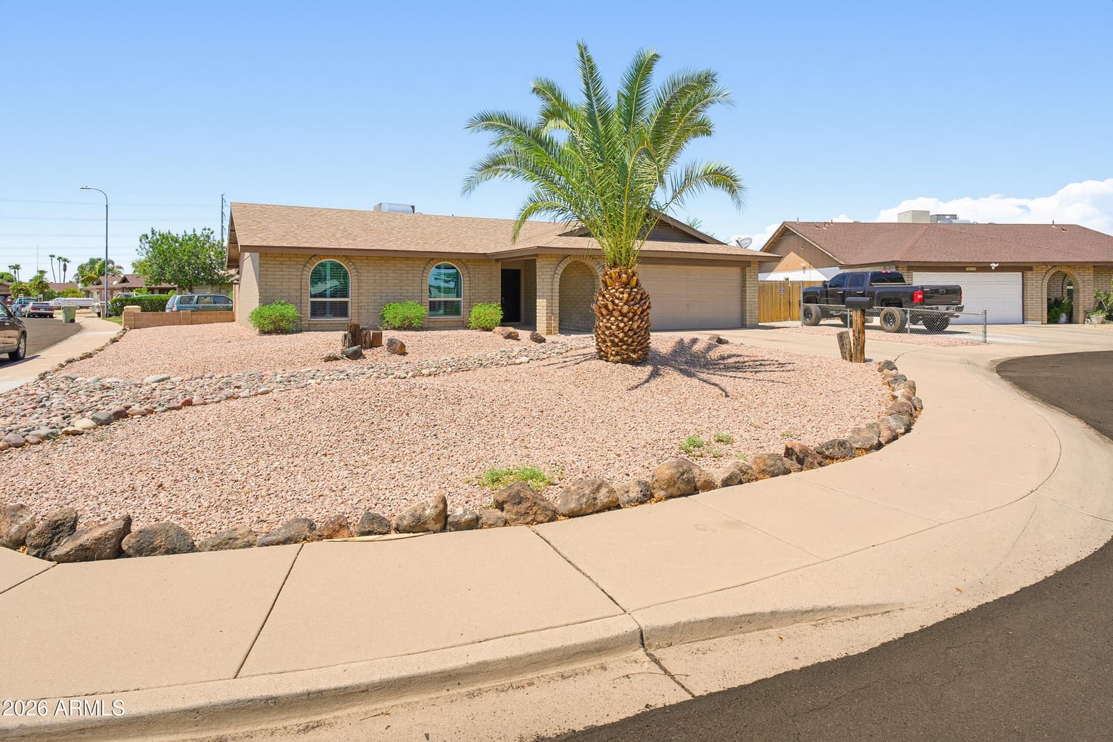 6620 W Mercer Lane, Glendale, AZ 85304 — photo 5 of 51