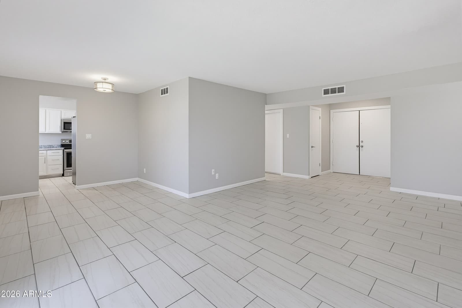 6620 W Mercer Lane, Glendale, AZ 85304 — photo 9 of 51